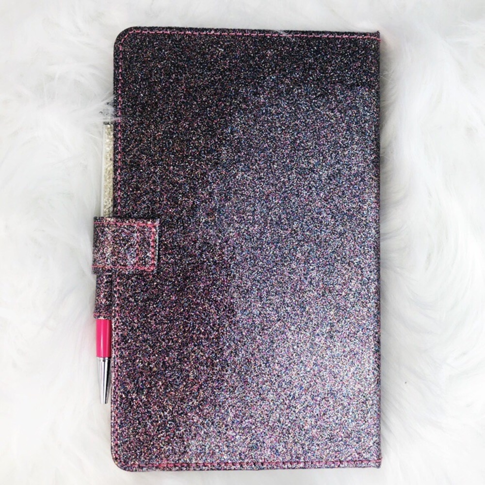 ๐ฑ๐ปโโ๏ธ Victoriaโs Secret Notebook - Picture 2 of 2